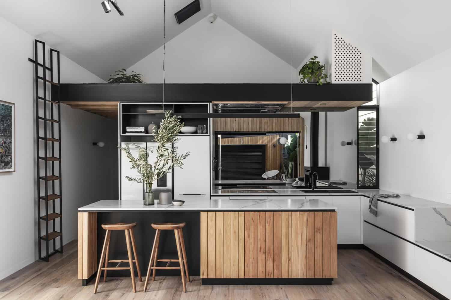 Silhouette Hytte House by FIGR Architecture & Design in Elwood, Australia Silhouette Hytte House by FIGR Architecture & Design in Elwood, Australia