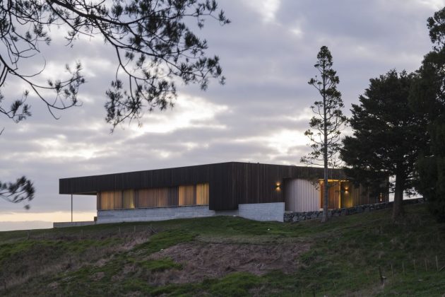 Te Hana Farmhouse by S3 Architects in New Zealand