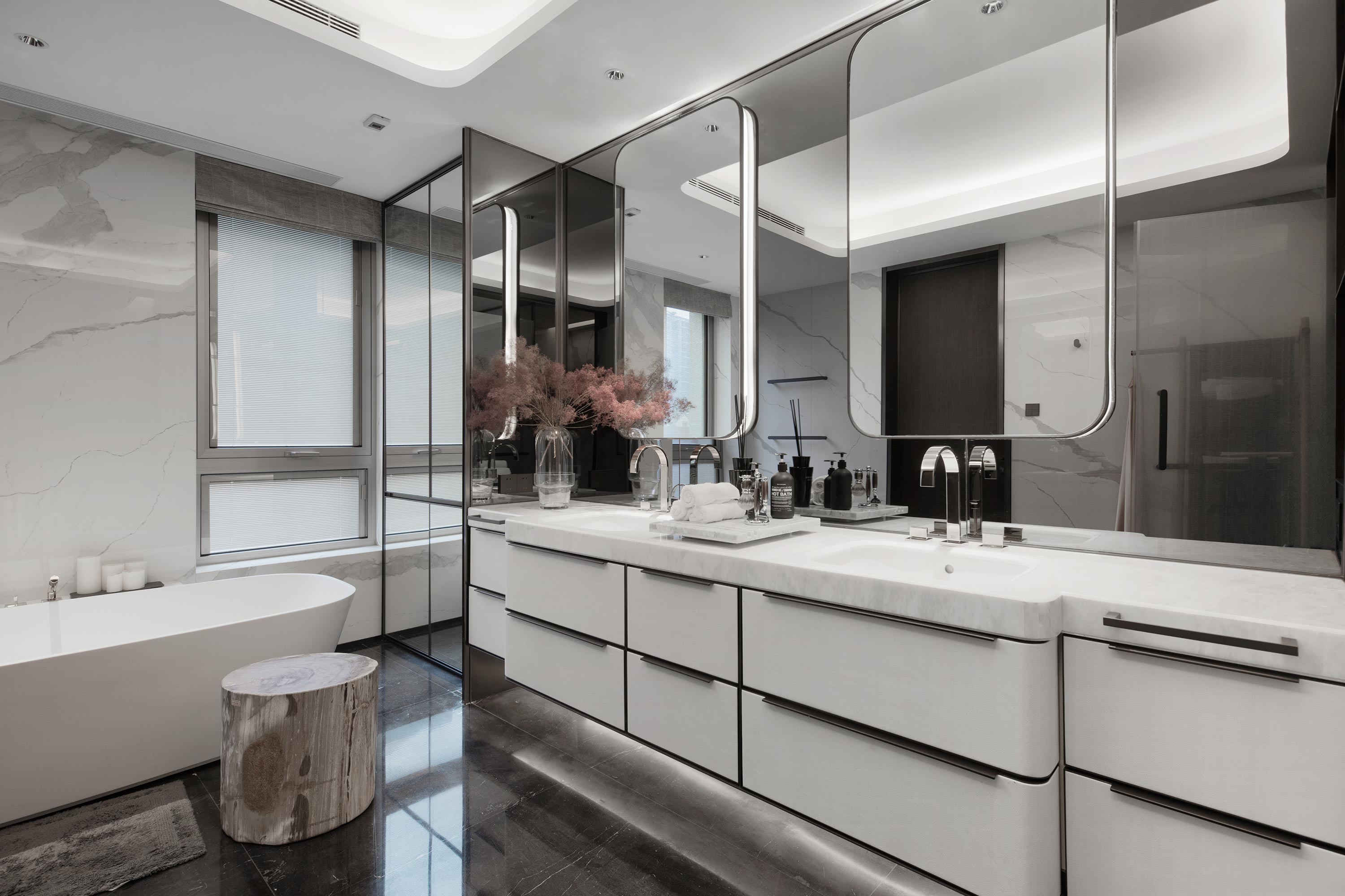 Ville V - The Newest Luxury Landmark in Shaghai Ville V - The Newest Luxury Landmark in Shaghai