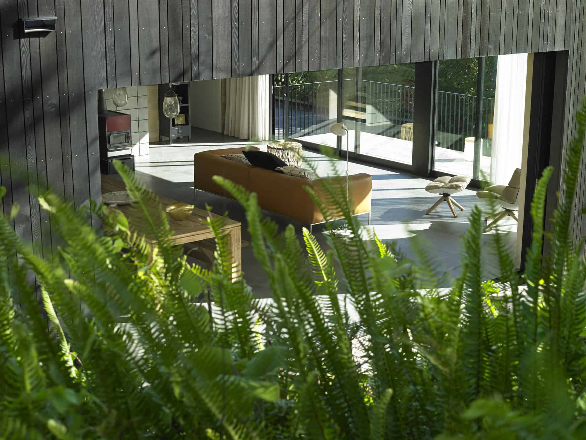 Waiatarua House by Hamish Monk Architecture in New Zealand Waiatarua House by Hamish Monk Architecture in New Zealand