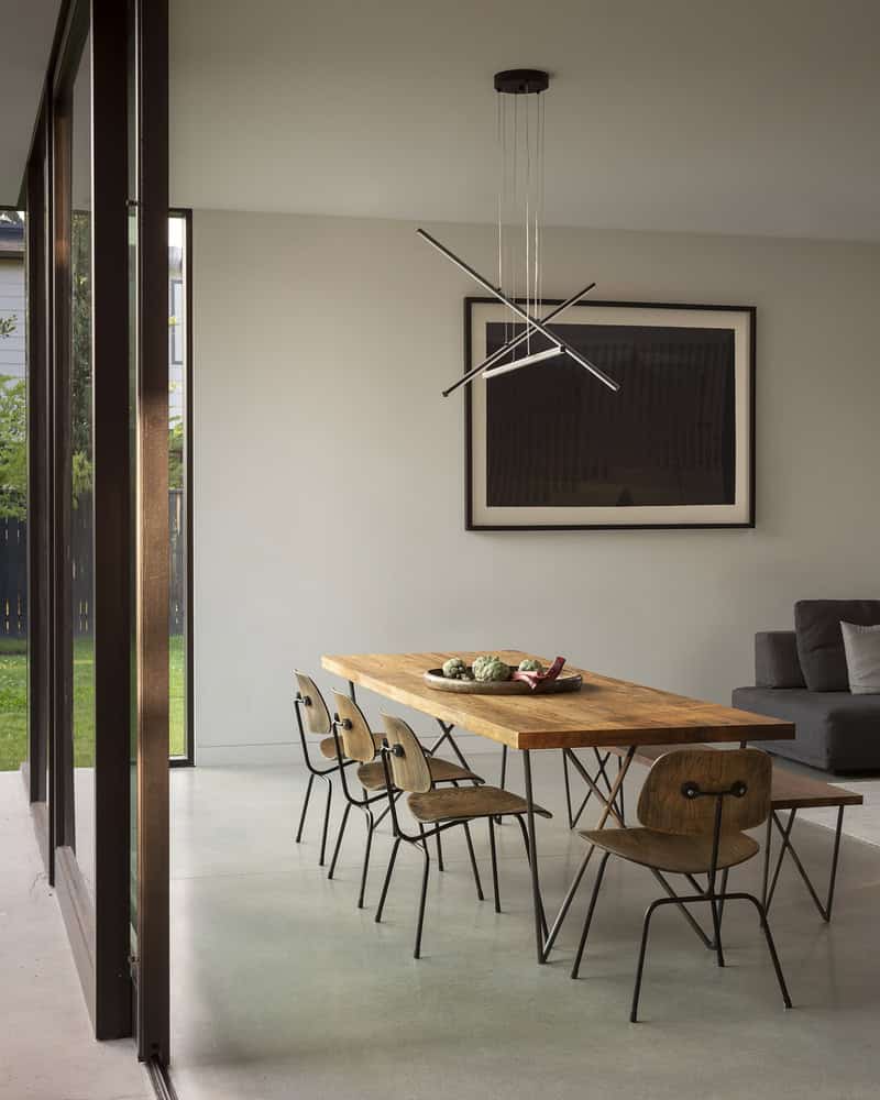 Yo-Ju Courtyard House by Wittman Estes in Clyde Hill, Washington Yo-Ju Courtyard House by Wittman Estes in Clyde Hill, Washington