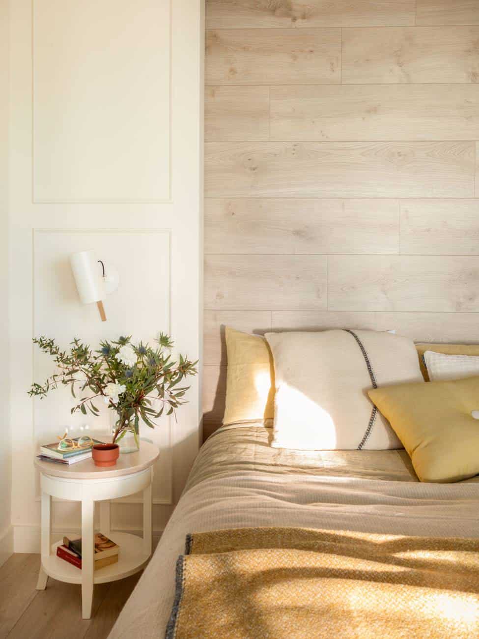 1. LITTLE ELEGANCE 1. LITTLE ELEGANCE