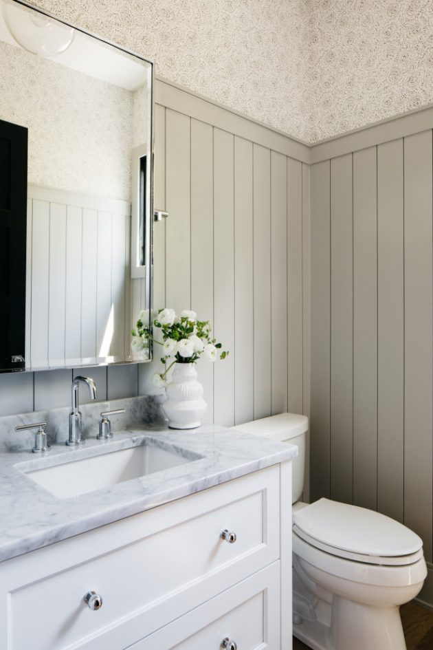 16 Enchanting Farmhouse Powder Room Designs You Didn't Know You Needed