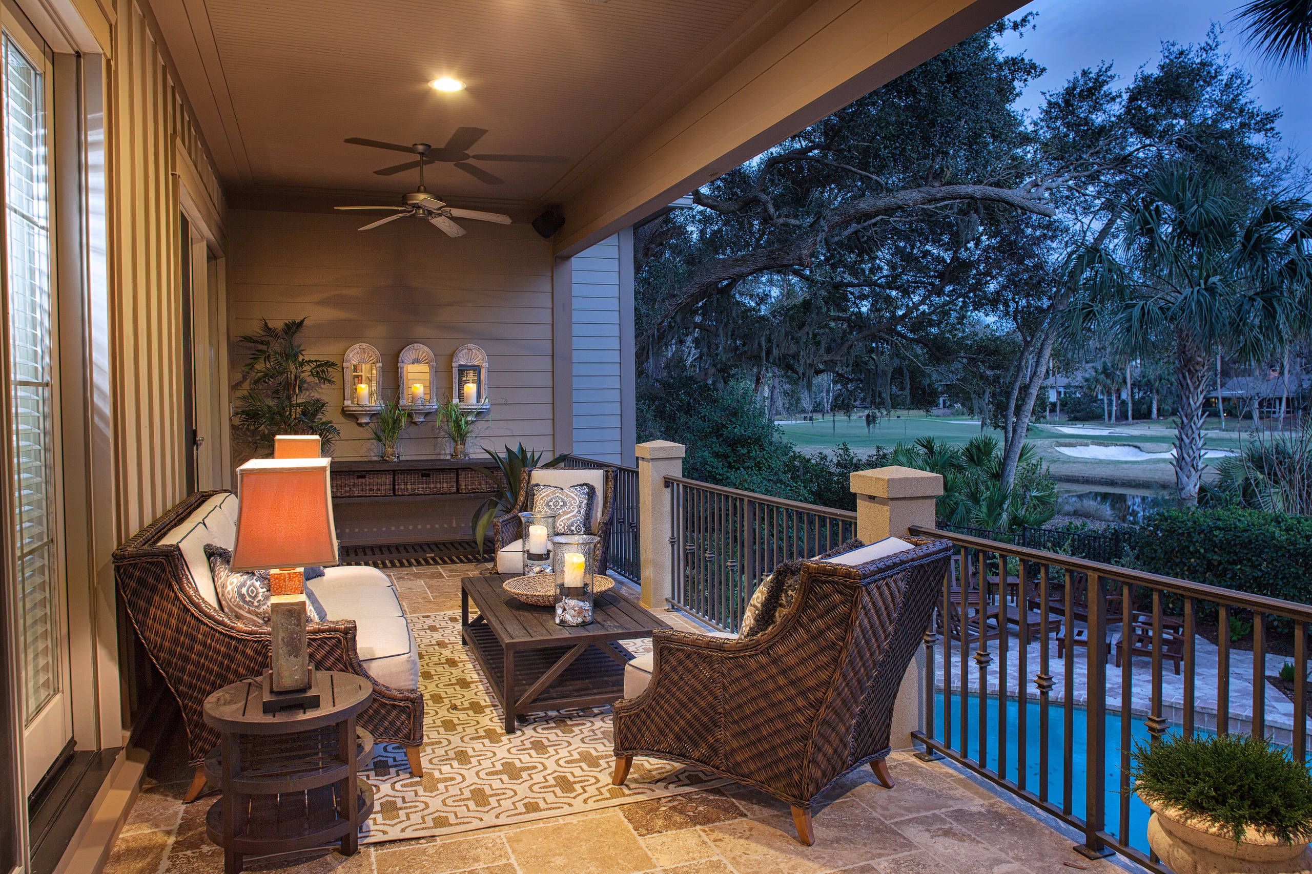 16 Outstanding Traditional Balcony Designs You Will Use All The Time
