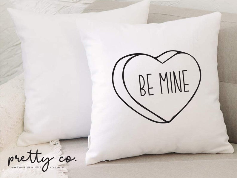 17 Super Cute Valentine's Day Pillow Cover Ideas That Will Steal Anybody's Heart
