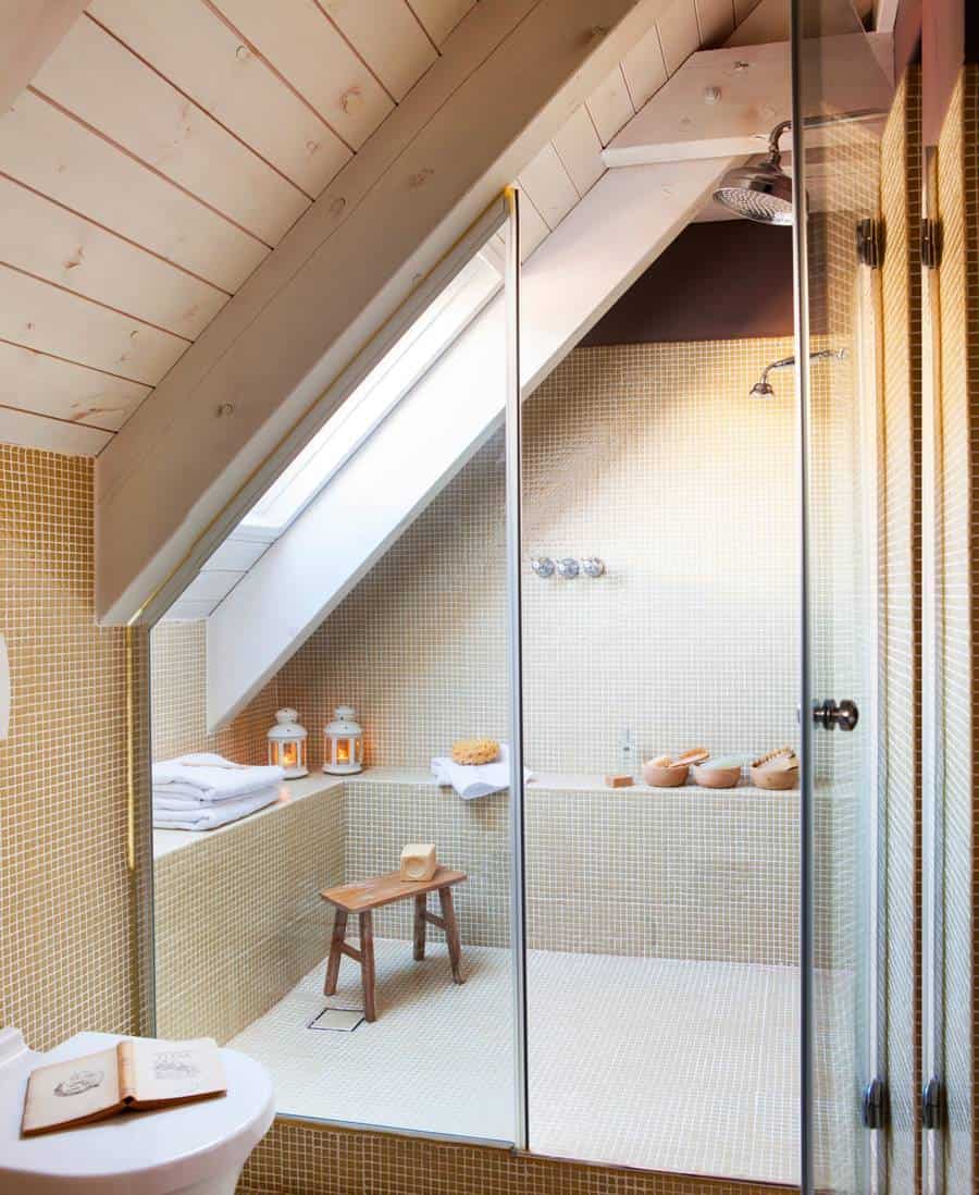 5. A VERY BOLD BATHROOM