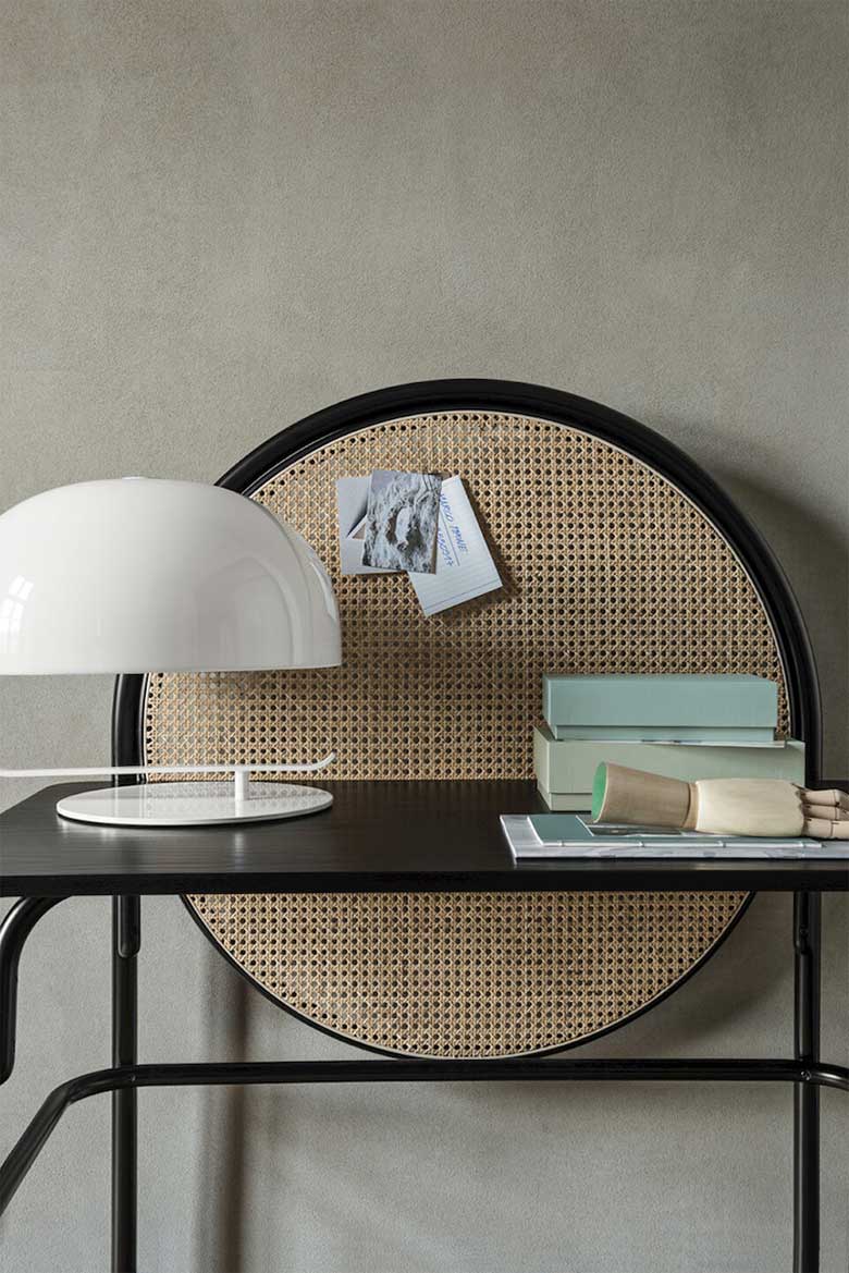 Cannage Or How The Mesh Furniture Has Returned Cannage Or How The Mesh Furniture Has Returned