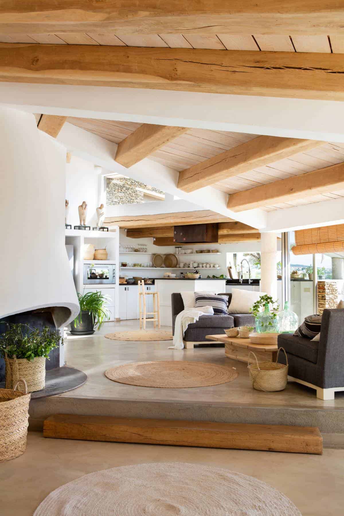 9. CIRCULAR LINES 9. CIRCULAR LINES