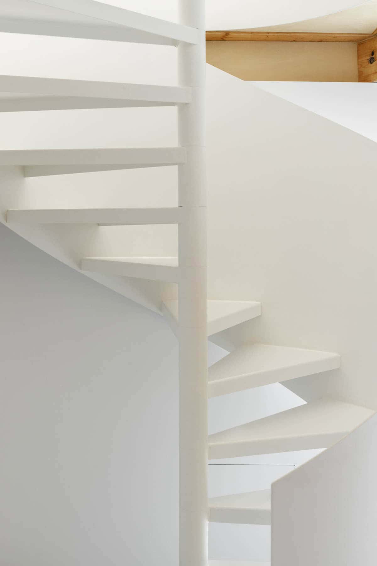 Casa RIO by Paulo Merlini Architects in Gondomar, Portugal