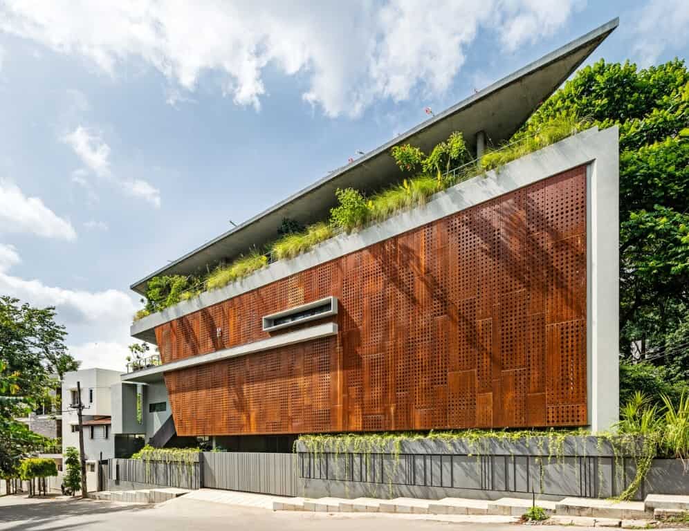 Cloaked Residence by Cadence Architects in Bangalore, India Cloaked Residence by Cadence Architects in Bangalore, India