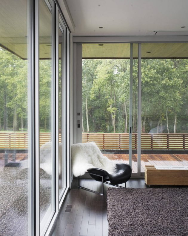 Curved House by Hufft Projects in Springfield, Missouri