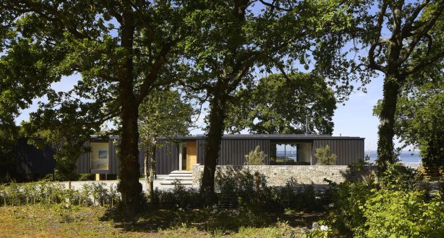 Island Rest Residence by Strom Architects on the Isle of Wight
