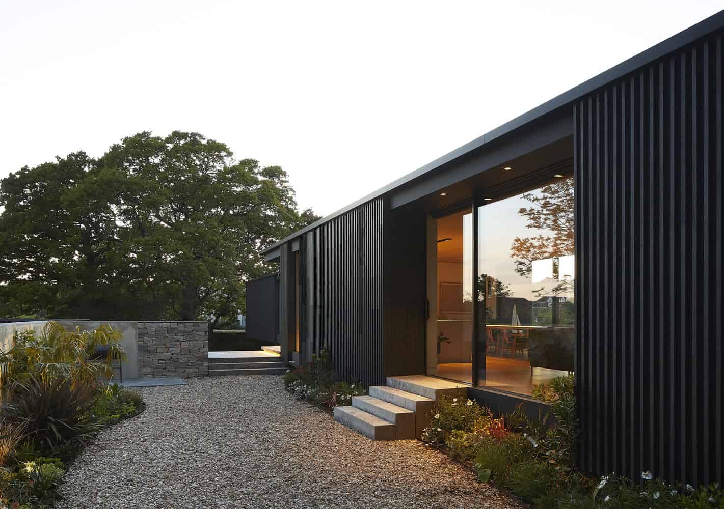 Island Rest Residence by Strom Architects on the Isle of Wight Island Rest Residence by Strom Architects on the Isle of Wight