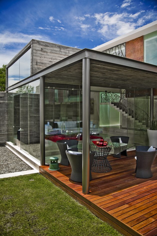 Ita House by Taller5 Arquitectos in Mexico