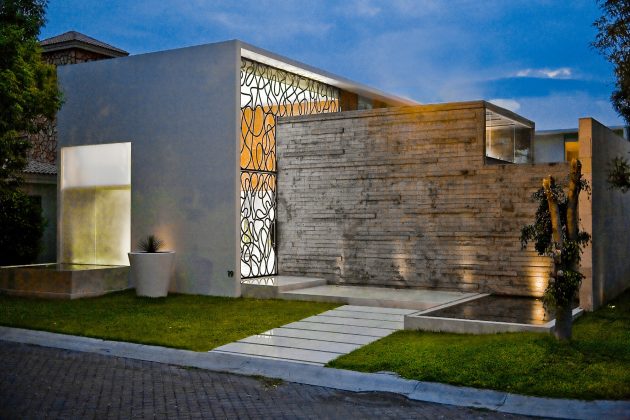 Ita House by Taller5 Arquitectos in Mexico