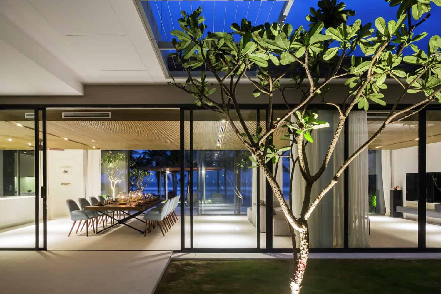 Naman Villa by MIA Design Studio in Da Nang, Vietnam Naman Villa by MIA Design Studio in Da Nang, Vietnam