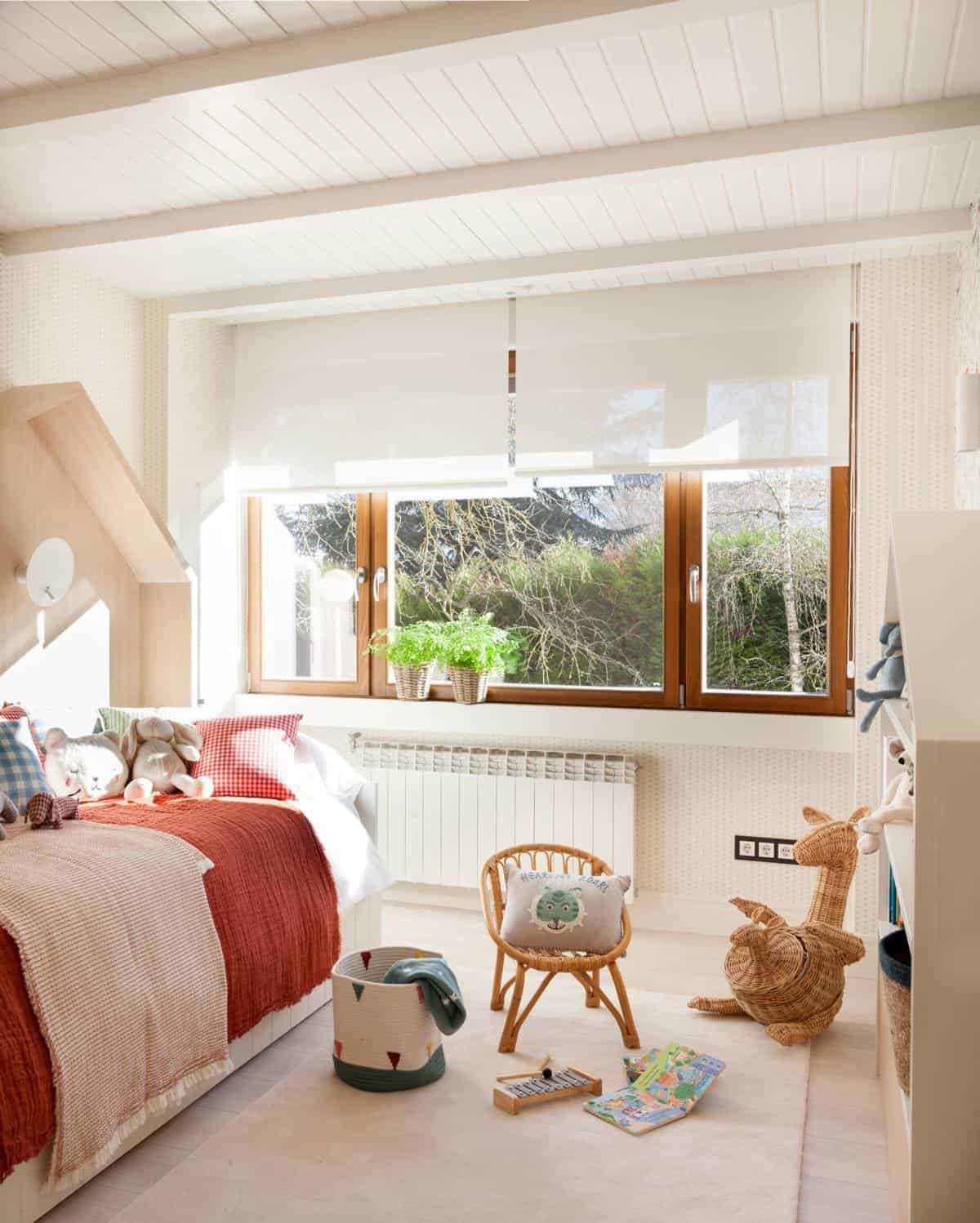 2. YOUR PRIVATE HOUSE 2. YOUR PRIVATE HOUSE