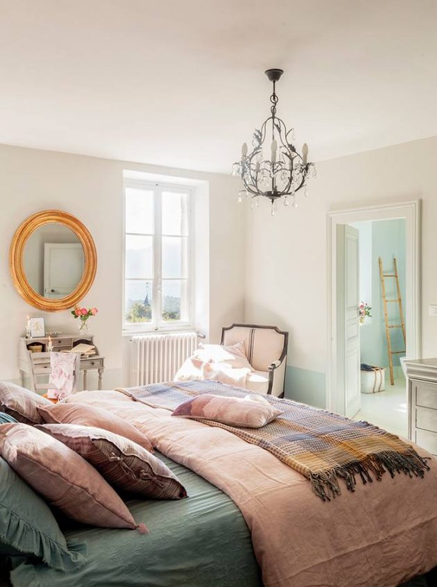 The Most Romantic Bedroom In The World Can Be Yours