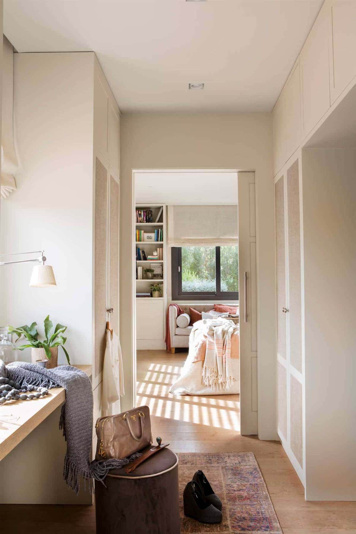 7. ABOVE THE DOOR THERE IS SPACE … 7. ABOVE THE DOOR THERE IS SPACE …