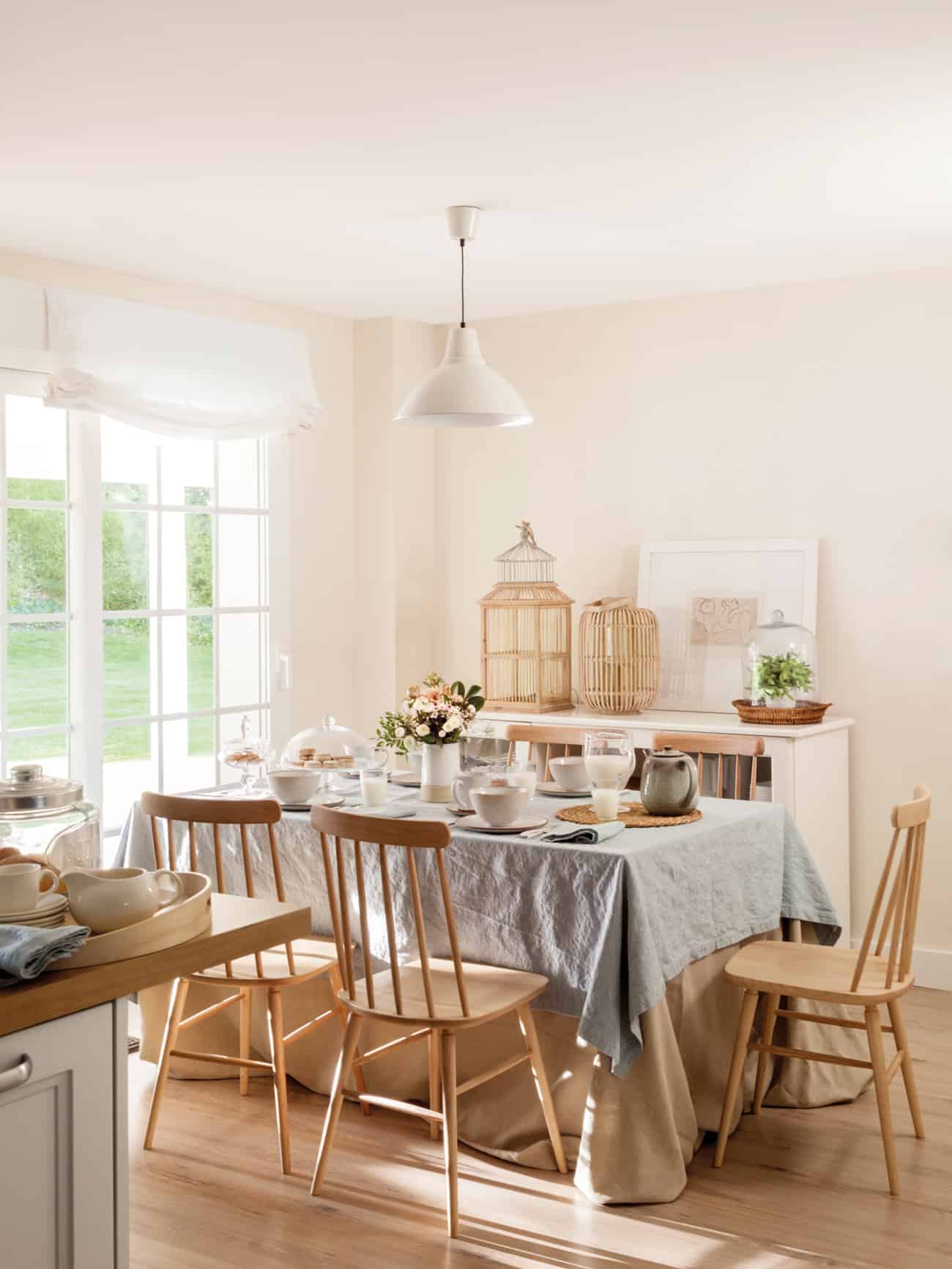 9. WITH A SIDEBOARD 9. WITH A SIDEBOARD