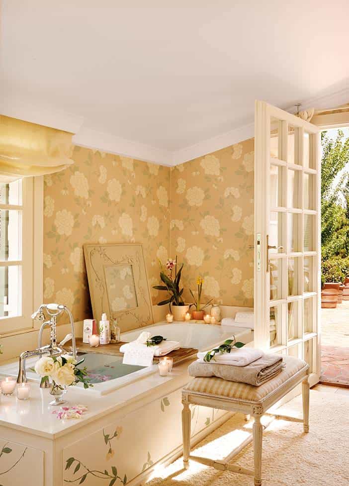 9. RELAX IN A BUBBLE BATH 9. RELAX IN A BUBBLE BATH