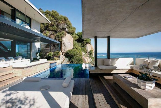 ARRCC presents Horizon Villa - A family home overlooking the Atlantic Seaboard in Bantry Bay, South Africa