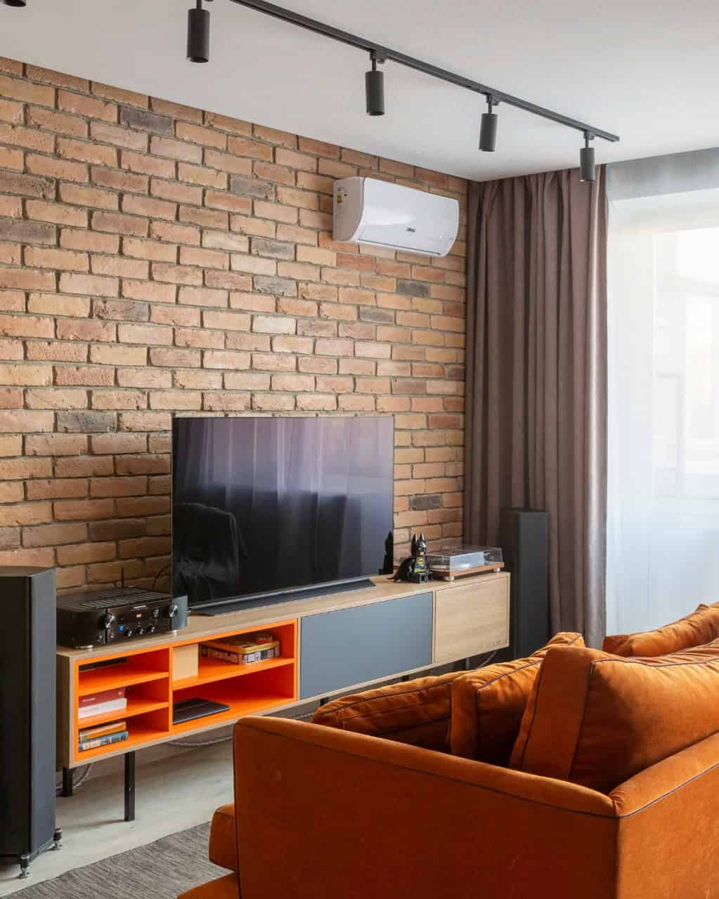 Bright Moscow Apartment For A Family And Their Dogs Bright Moscow Apartment For A Family And Their Dogs