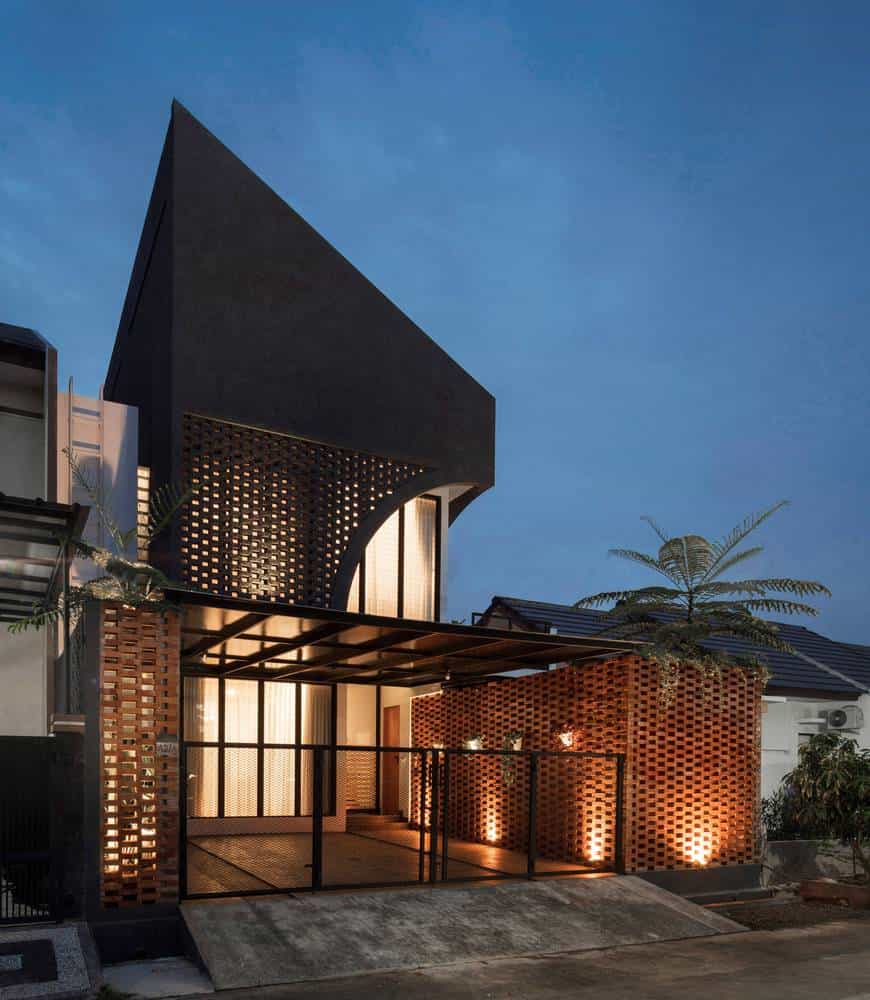 Elora House by Atelier Bertiga in Bekasi, Indonesia Elora House by Atelier Bertiga in Bekasi, Indonesia