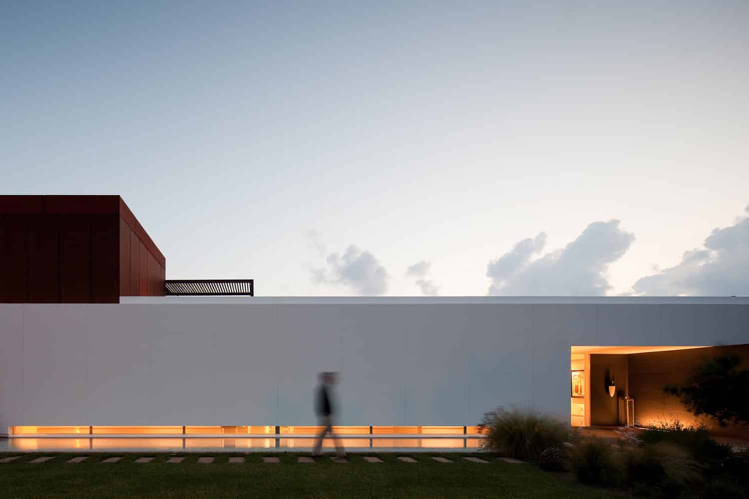 House Quinta Da Marinha by Fragmentos in Cascais, Portugal House Quinta Da Marinha by Fragmentos in Cascais, Portugal