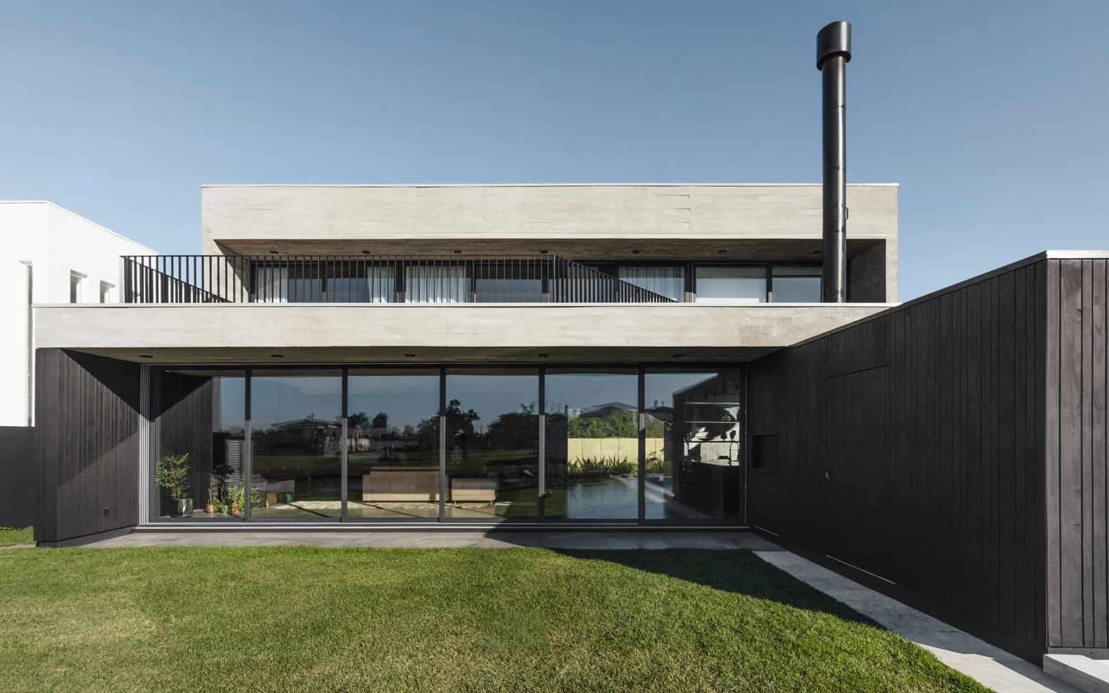 Ilhas House by Arquitetura Nacional – A Minimalist Concrete and Wood Residence in Brazil Ilhas House by Arquitetura Nacional – A Minimalist Concrete and Wood Residence in Brazil