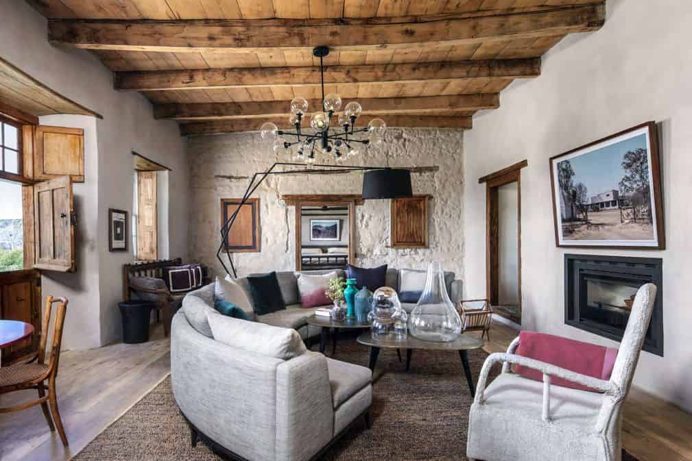 Buffelsdrift Farm Restoration / SAOTA & Jaco Booyens / South Africa Buffelsdrift Farm Restoration / SAOTA & Jaco Booyens / South Africa