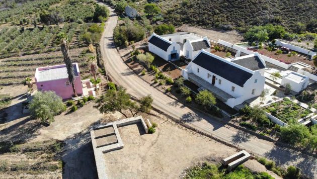 Jaco Booyens Architect & SAOTA restores Buffelsdrift Farm in South Africa