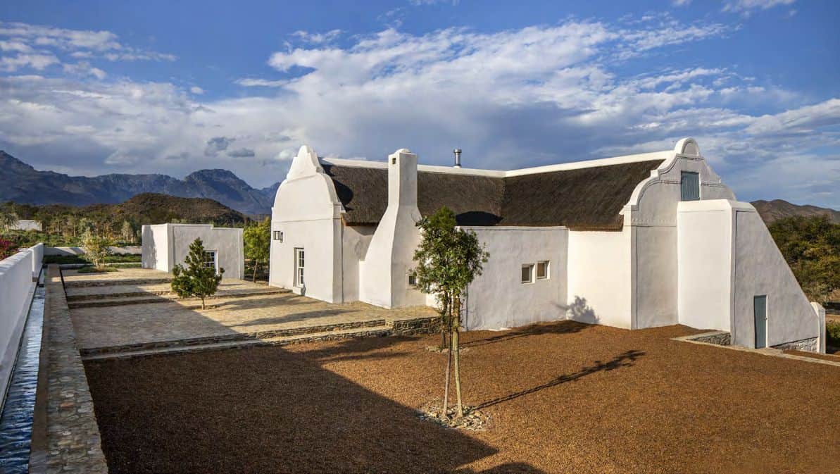 Buffelsdrift Farm Restoration / SAOTA & Jaco Booyens / South Africa Buffelsdrift Farm Restoration / SAOTA & Jaco Booyens / South Africa