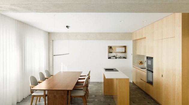 Lar Familiar – Apartment Rehabilitation by Paulo Moreira in Porto