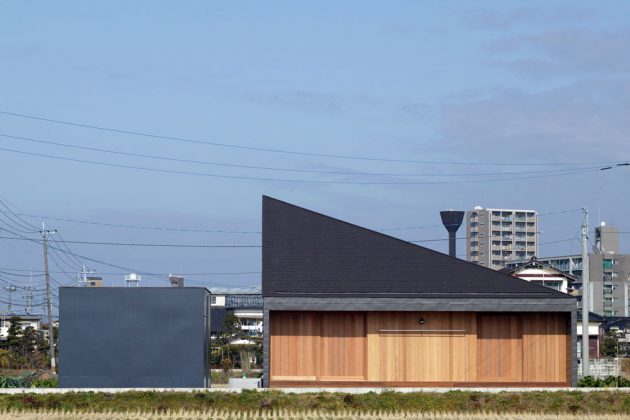 Shirakuchi House by Design Nico Architect Associates in Japan
