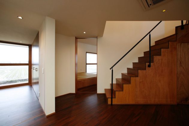Shirakuchi House by Design Nico Architect Associates in Japan