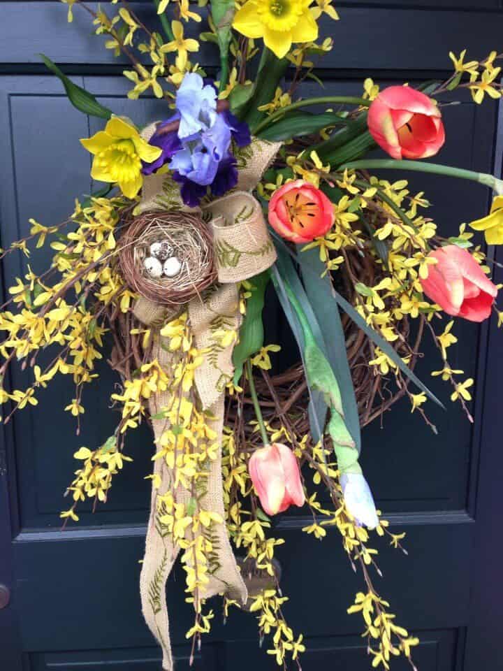 15. Spring Flowers & Nest Wreath 15. Spring Flowers & Nest Wreath