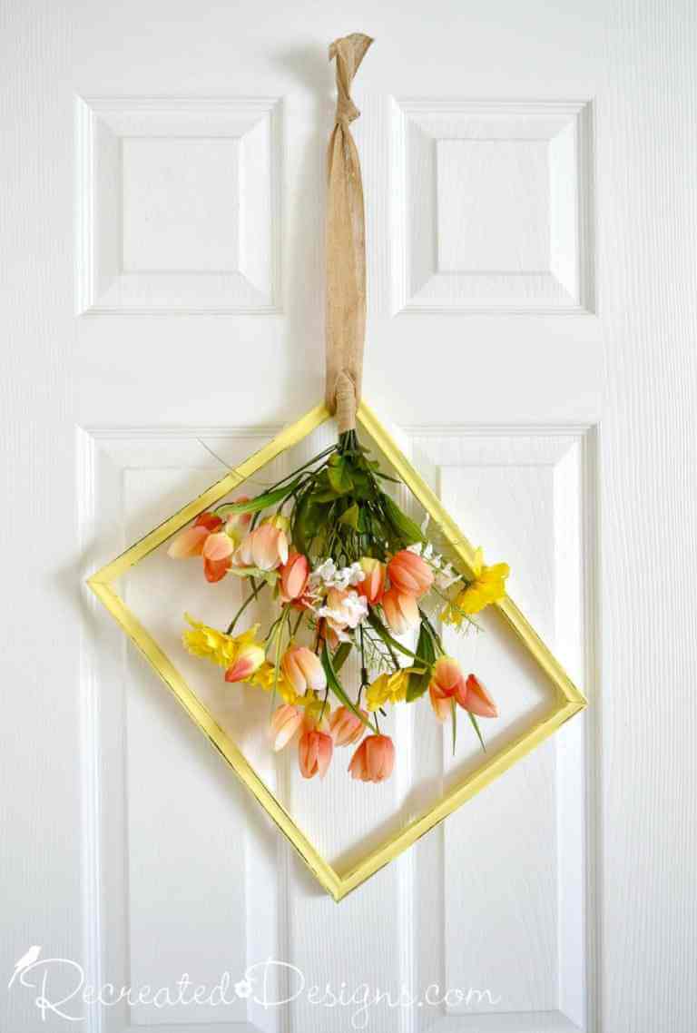 5. CREATE A BEAUTIFUL SPRING PICTURE FRAME WREATH 5. CREATE A BEAUTIFUL SPRING PICTURE FRAME WREATH