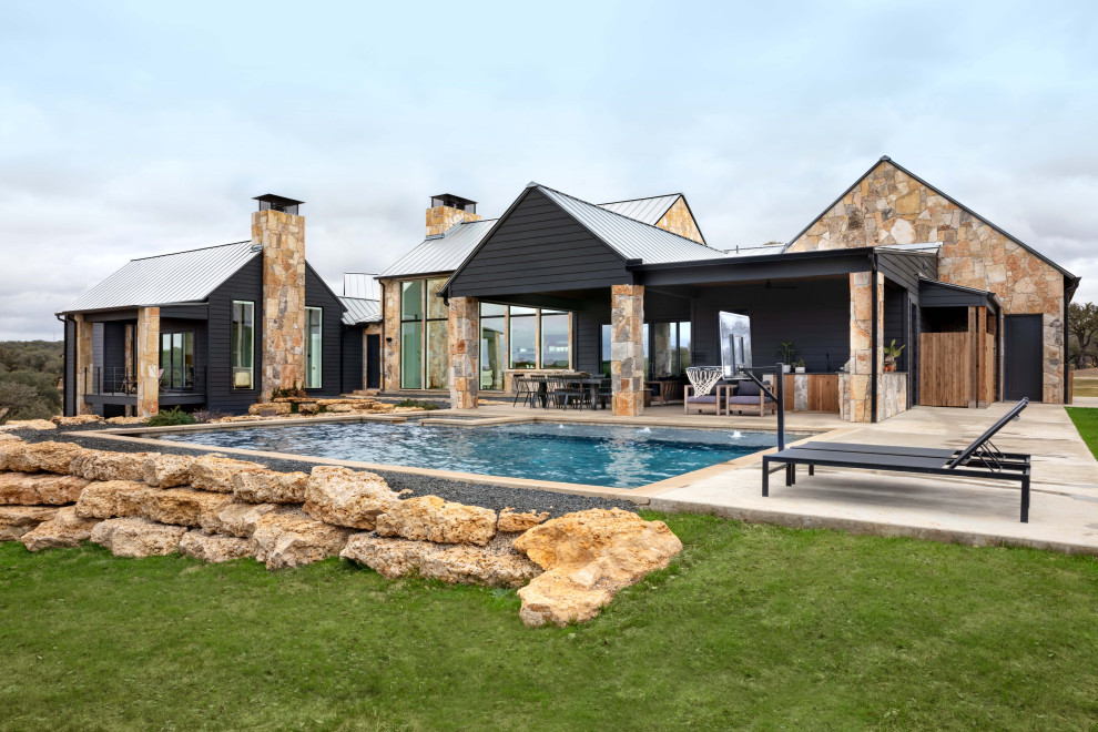 18 Magnificent Farmhouse Swimming Pool Designs You Will Fall In Love With