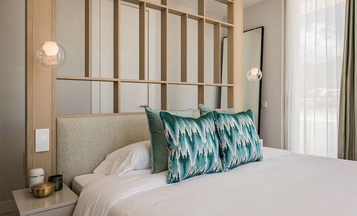 Luxury Furniture And Interior Design In a Penthouse On The Seafront Luxury Furniture And Interior Design In a Penthouse On The Seafront