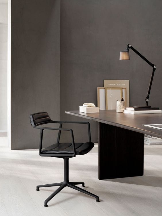 Cozy Offices Equipped To Give The Feeling Of Comfort And Warmth