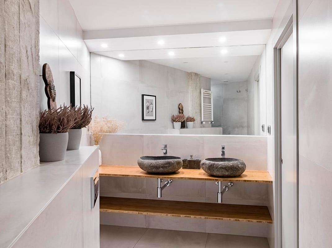 Comfortable, Exotic And Warm Home Reminiscent Of The Middle East