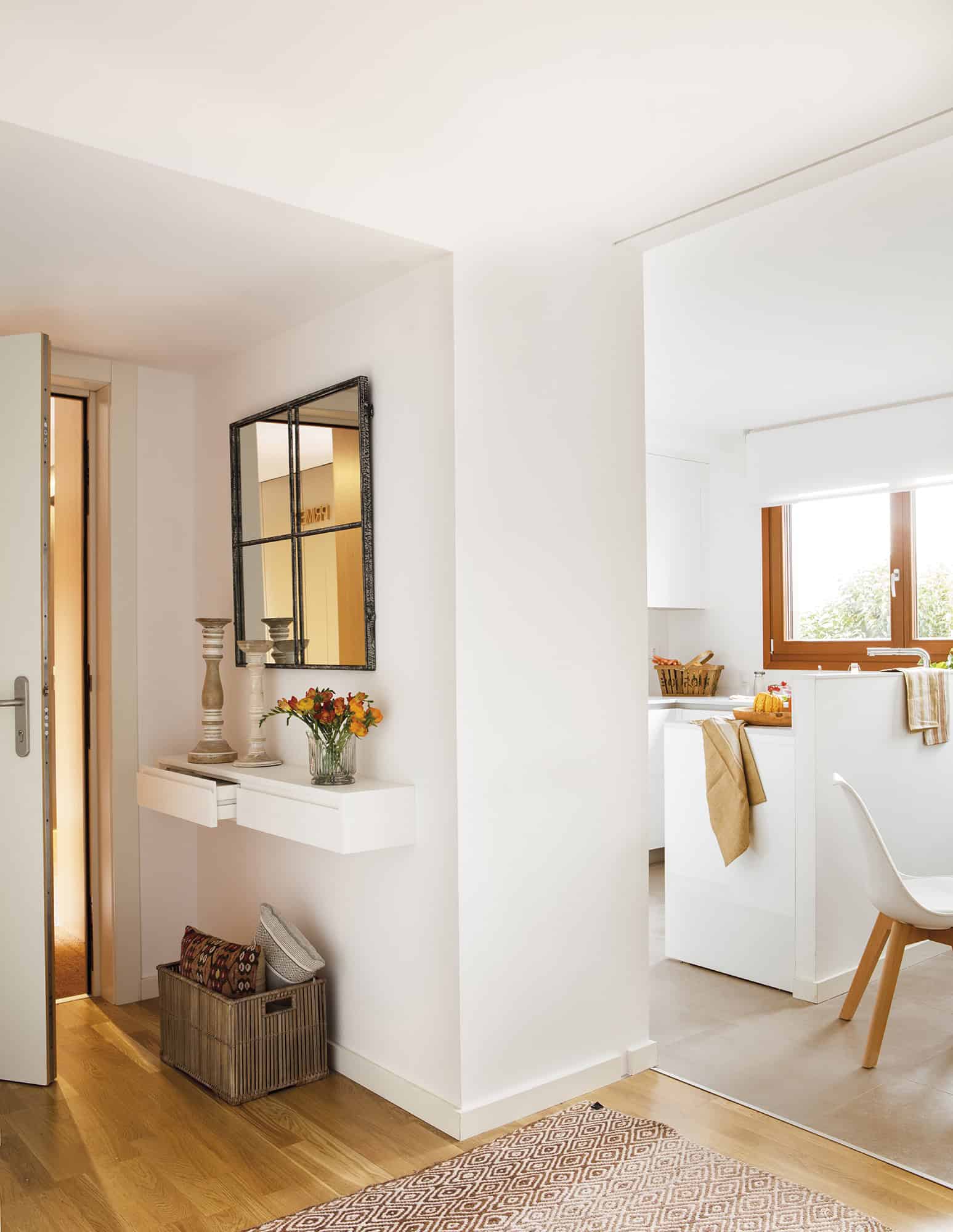 Small Flats That Don't Seem Like It Small Flats That Don't Seem Like It