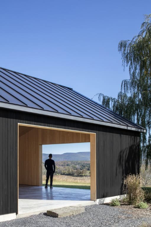 Ancram Barn by Worrell Yeung Architecture in New York, USA