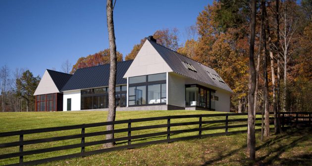 Becherer House by Robert M. Gurney Architect in Virginia, USA