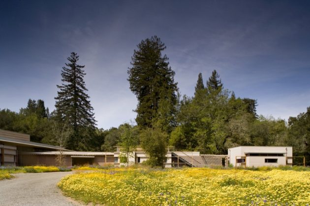 Creekside Residence by Bohlin Cywinski Jackson in Woodside, California