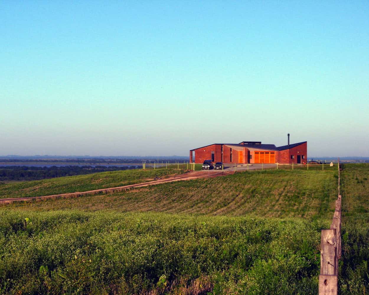 Diamante House by Marsino Arquitectura in Argentina Diamante House by Marsino Arquitectura in Argentina