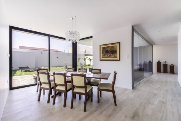 House LB by Riofrio + Rodrigo Arquitectos in Piura, Peru
