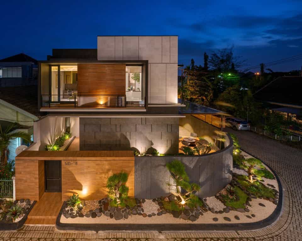 J House by y0 Design Architect in Sidoarjo, Indonesia J House by y0 Design Architect in Sidoarjo, Indonesia