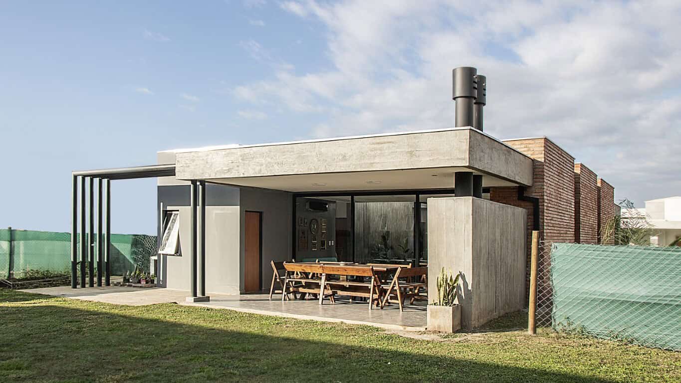 Quintas House by Etereo Arquitectos in Tafi Viejo, Argentina Quintas House by Etereo Arquitectos in Tafi Viejo, Argentina
